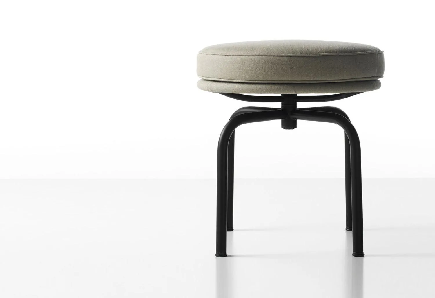 8 Tabouret Tournant