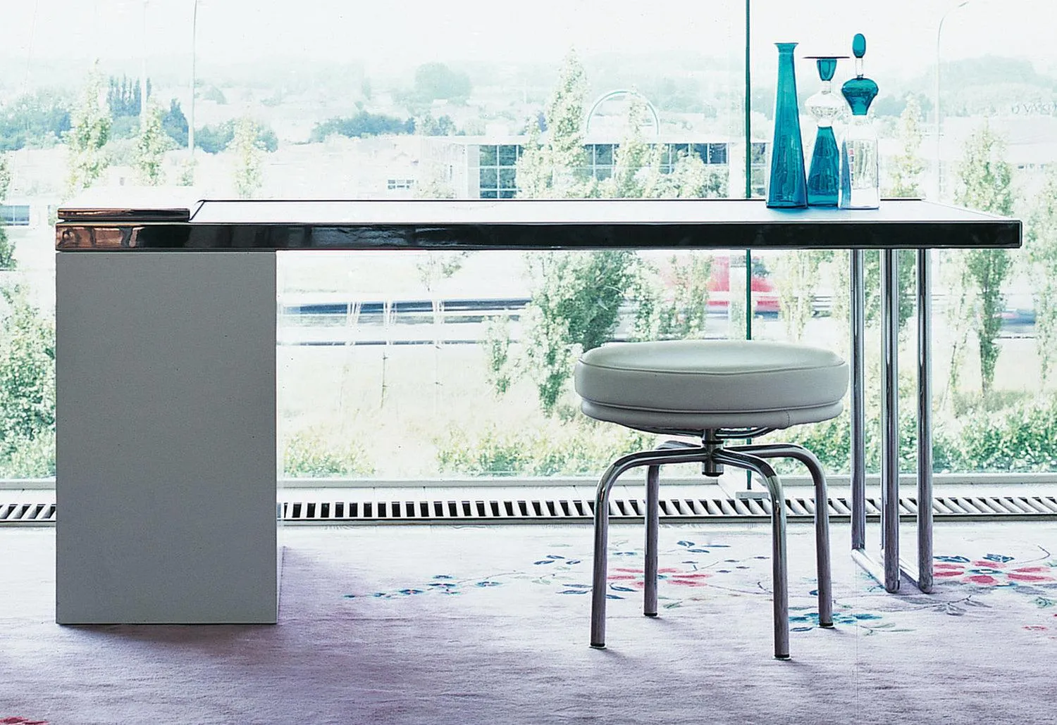 8 Tabouret Tournant