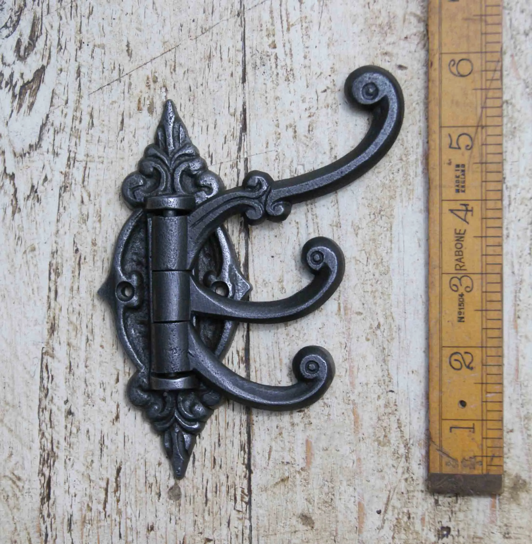 Triple Swivel Hook - ALEXANDRA